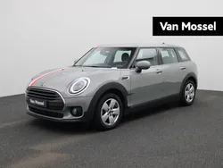 Grijs Gebruikt 2022 Mini Cooper Clubman Essential Stationwagen | € 27.400 (Eerlijke prijs)