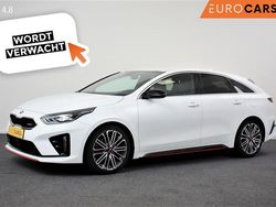Wit Gebruikt 2020 Kia ProCeed Hatchback | € 23.490 (Eerlijke prijs)