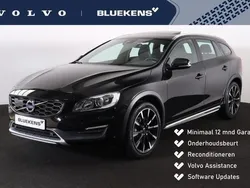 Zwart Gebruikt 2017 Volvo V60 CC Stationwagen | € 27.900 (Super prijs)