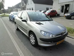 Grijs Gebruikt 2004 Peugeot 206 Hatchback | € 1.599 (Goede deal)