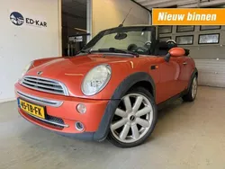 Rood, metallic lak Gebruikt 2006 Mini Cooper Cabriolet Pepper Cabriolet | € 3.995 (Eerlijke prijs)