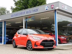 Rood Gebruikt 2021 Toyota Yaris Edition Hatchback | € 21.750 (Eerlijke prijs)
