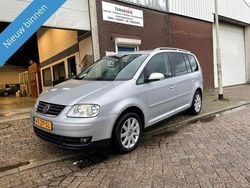Grijs Gebruikt 2003 VW Touran Highline MPV | € 1.749 (Eerlijke prijs)
