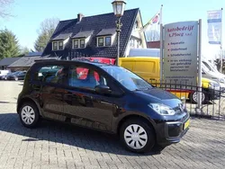 Zwart, metallic lak Gebruikt 2021 VW up! Hatchback | € 13.750 (Iets duurder)