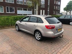 Beige (metallic) Gebruikt 2011 Seat Ibiza ST Ecomotive Stationwagen | € 1.999 (Goede deal)