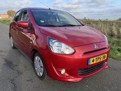 Rood (metallic) Gebruikt 2014 Mitsubishi Space Star Invite Hatchback | € 5.450 (Duur)