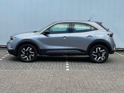 Grijs Gebruikt 2024 Opel Mokka Elegance SUV | € 24.950 (Eerlijke prijs)