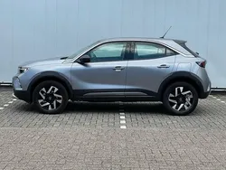 Grijs Gebruikt 2024 Opel Mokka Elegance SUV | € 25.950 (Eerlijke prijs)
