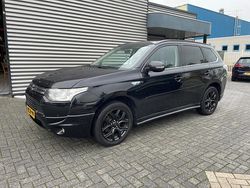 Zwart Gebruikt 2014 Mitsubishi Outlander Edition SUV | € 7.250 (Super prijs)