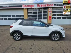 Wit Gebruikt 2021 Kia Stonic SUV | € 18.750 (Eerlijke prijs)
