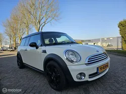 Wit Gebruikt 2009 Mini Cooper Clubman Stationwagen | € 2.999 (Eerlijke prijs)