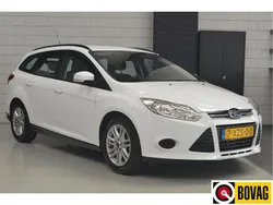 Wit Gebruikt 2014 Ford Focus Stationwagen | € 6.750 (Eerlijke prijs)