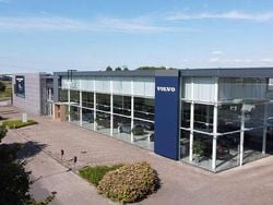 Wit Nieuw 2025 Volvo XC60 Plus SUV | € 63.900