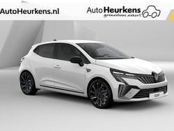 Wit Nieuw 2025 Renault Clio V Esprit Alpine Hatchback | € 29.245 (Eerlijke prijs)