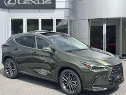Groen Nieuw 2025 Lexus NX450h+ President Line SUV | € 80.832 (Duur)
