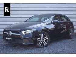 Zwart, metallic lak Gebruikt 2021 Mercedes A250 Business Hatchback | € 24.745 (Super prijs)