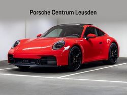Rood Nieuw 2024 Porsche 911 Carrera Coupé | € 234.430 (Iets duurder)