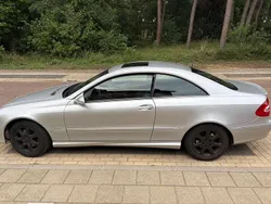 Grijs Gebruikt 2003 Mercedes CLK320 Elegance Coupé | € 4.500 (Duur)