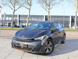 Grijs Gebruikt 2022 Cupra Born Hatchback | € 27.950 (Eerlijke prijs)