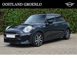 Zwart Gebruikt 2024 Mini Cooper S Classic Hatchback | € 33.450 (Super prijs)
