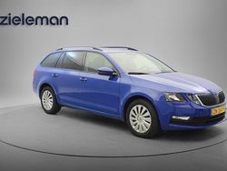 Blauw Gebruikt 2019 Skoda Octavia Ambition Stationwagen | € 12.845 (Goede deal)