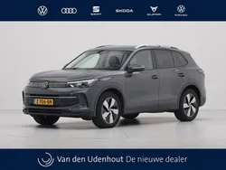 Grijs Gebruikt 2024 VW Tiguan Edition SUV | € 42.940 (Goede deal)