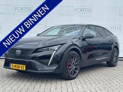 Zwart Gebruikt 2023 Peugeot 408 GT Sedan | € 29.900 (Eerlijke prijs)