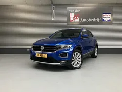 Blauw, metallic lak Gebruikt 2019 VW T-Roc Sport SUV | € 19.750 (Goede deal)