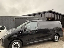 Zwart Nieuw 2024 Opel Vivaro S Van | € 32.500 (Iets duurder)