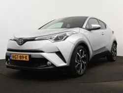 Grijs metallic Gebruikt 2019 Toyota C-HR Business Edition SUV | € 22.445 (Eerlijke prijs)