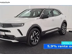 Wit Nieuw 2025 Opel Mokka-e SUV | € 30.995 (Eerlijke prijs)