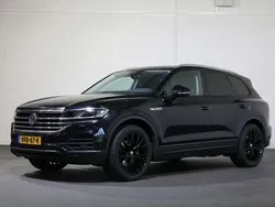 Zwart Gebruikt 2018 VW Touareg SUV | € 39.950 (Duur)