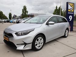 Grijs Gebruikt 2022 Kia Ceed Comfort Stationwagen | € 17.949 (Eerlijke prijs)