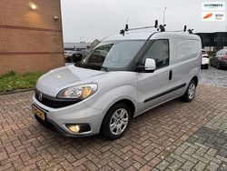 Grijs (metallic) Gebruikt 2016 Fiat Doblò MPV | € 5.750 (Goede deal)