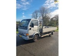 Grijs Gebruikt 2002 Nissan Cabstar Pickup | € 999.999