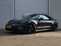 Zwart, metallic lak Gebruikt 2020 Porsche Taycan 4S Performance Package Sedan | € 79.999