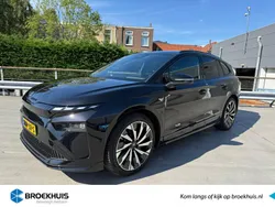 Zwart, metallic lak Gebruikt 2025 Skoda Enyaq iV SportLine SUV | € 54.995