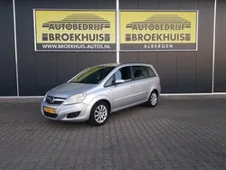Grijs Gebruikt 2008 Opel Zafira MPV | € 1.800 (Goede deal)