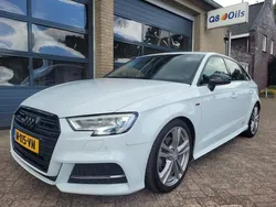 Wit Gebruikt 2017 Audi A3 Sportback Sport Hatchback | € 17.850 (Eerlijke prijs)
