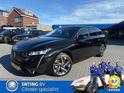 Zwart, metallic lak Gebruikt 2024 Peugeot 308 Allure Stationwagen | € 26.900