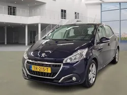 Blauw Gebruikt 2018 Peugeot 208 Signature Sky Hatchback | € 11.250 (Eerlijke prijs)