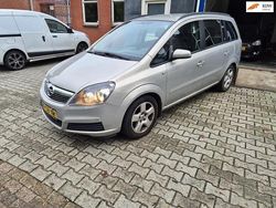Grijs Gebruikt 2005 Opel Zafira Enjoy MPV | € 2.450 (Eerlijke prijs)
