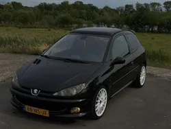 Zwart Gebruikt 2004 Peugeot 206 GTi Hatchback | € 3.249 (Iets duurder)