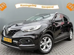 Zwart Gebruikt 2021 Renault Kadjar Zen SUV | € 18.699 (Iets duurder)