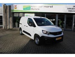 Wit Gebruikt 2020 Peugeot Partner Premium Van | € 7.250 (Goede deal)