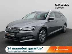 Grijs Gebruikt 2022 Skoda Superb Business Line Stationwagen | € 31.000 (Eerlijke prijs)