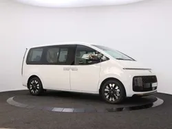 Wit Gebruikt 2025 Hyundai Staria Van | € 64.950