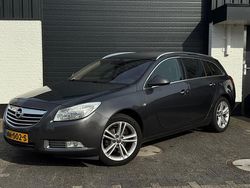 Grijs Gebruikt 2009 Opel Insignia Executive Stationwagen | € 4.995 (Iets duurder)