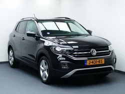 Zwart, metallic lak Gebruikt 2019 VW T-Cross Style SUV | € 18.749 (Eerlijke prijs)