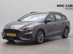 Grijs Gebruikt 2021 Ford Focus Business Edition Stationwagen | € 13.300 (Eerlijke prijs)